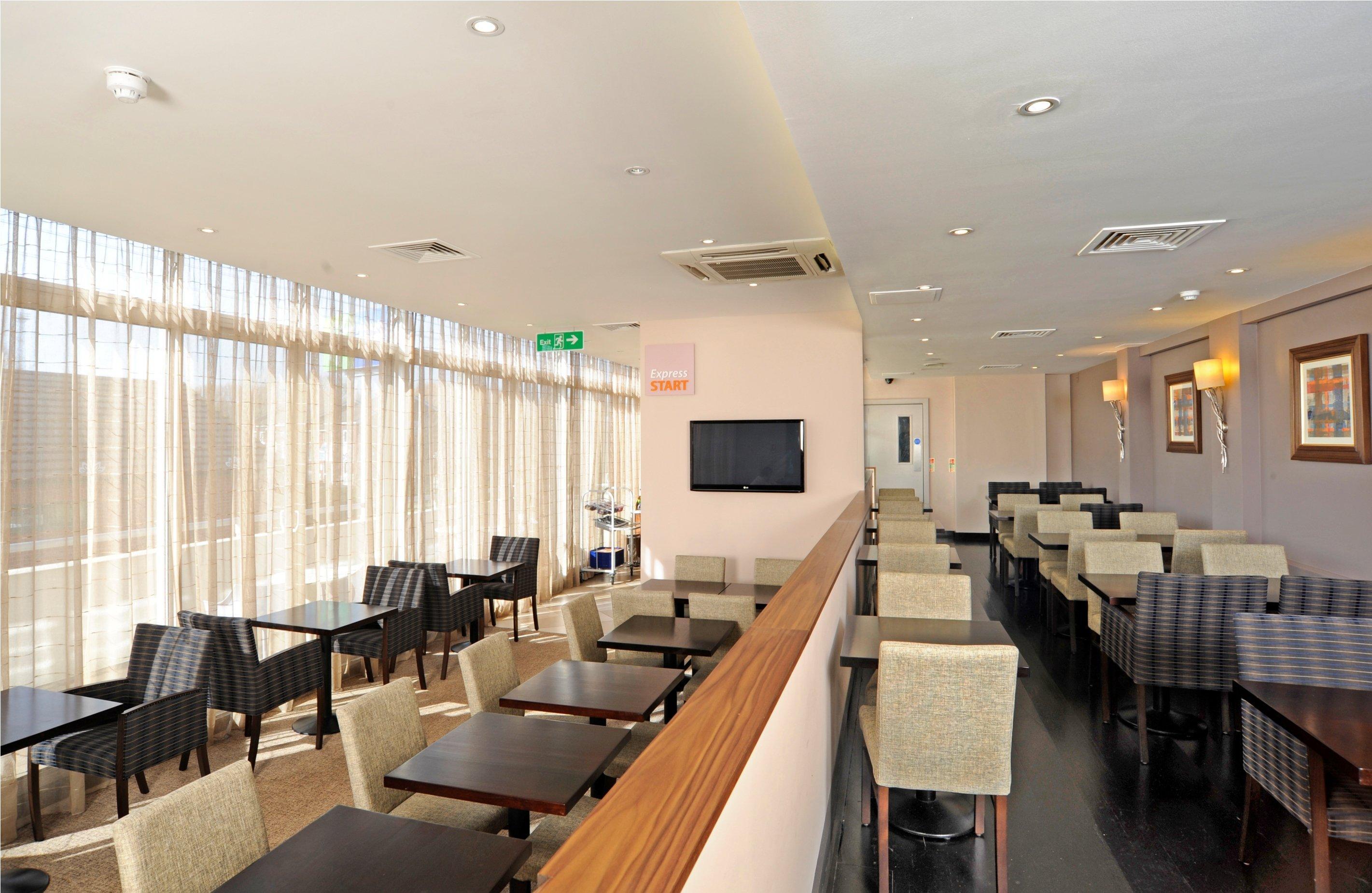 Holiday Inn Express Crewe, An Ihg Hotel Exterior foto