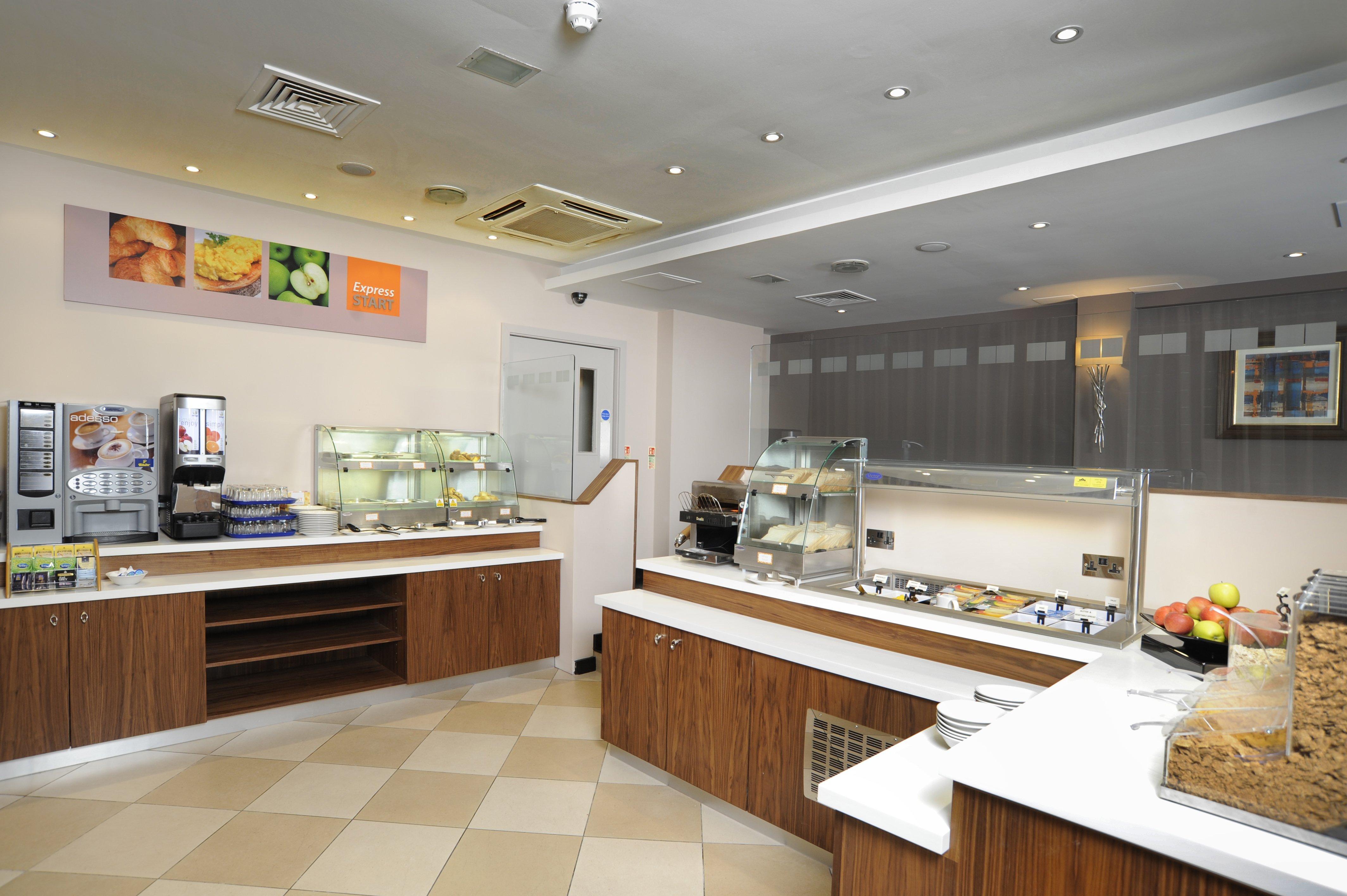 Holiday Inn Express Crewe, An Ihg Hotel Restaurante foto